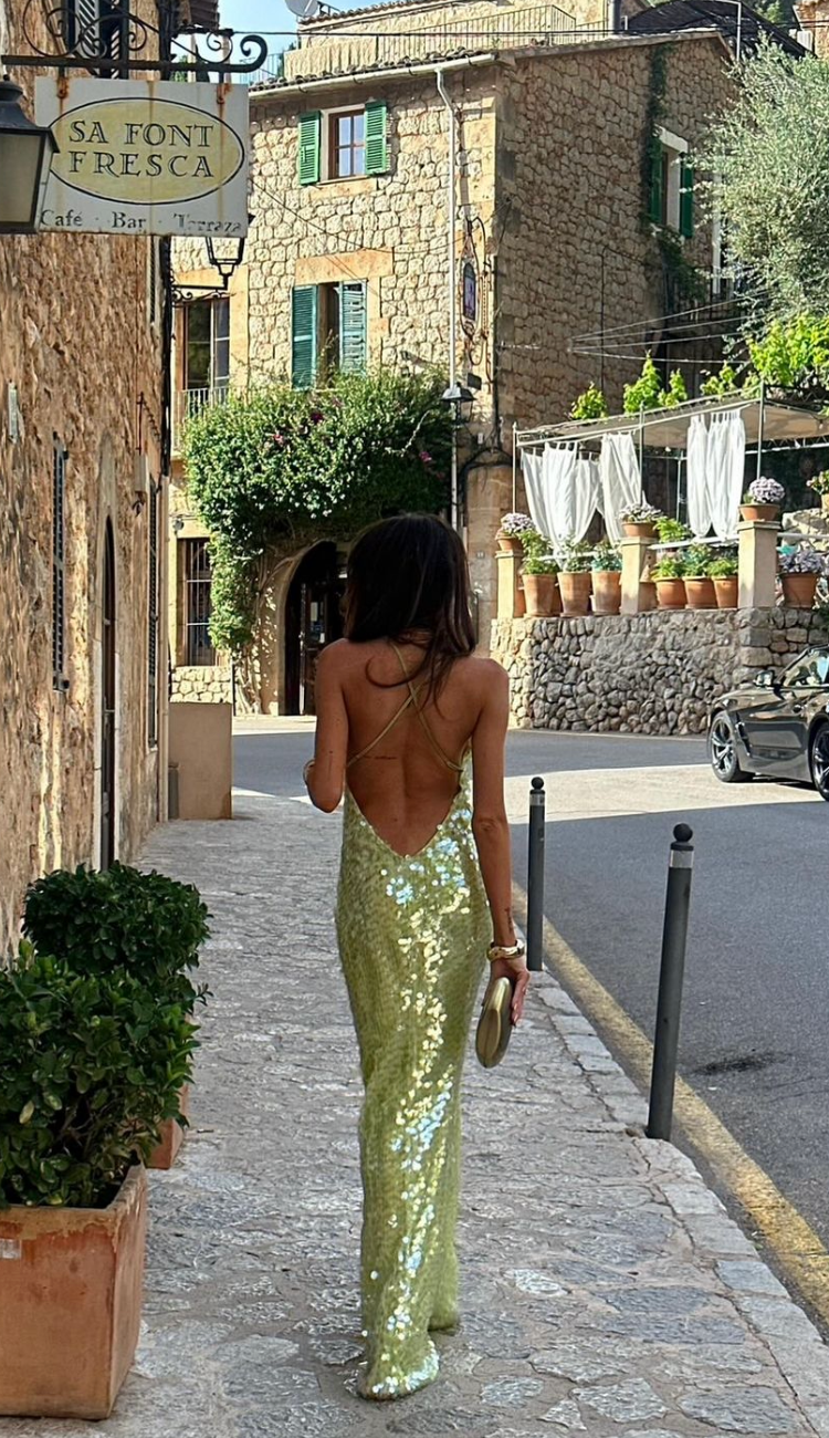 Ayla - Backless Party Dress with Square Collar and Sequins