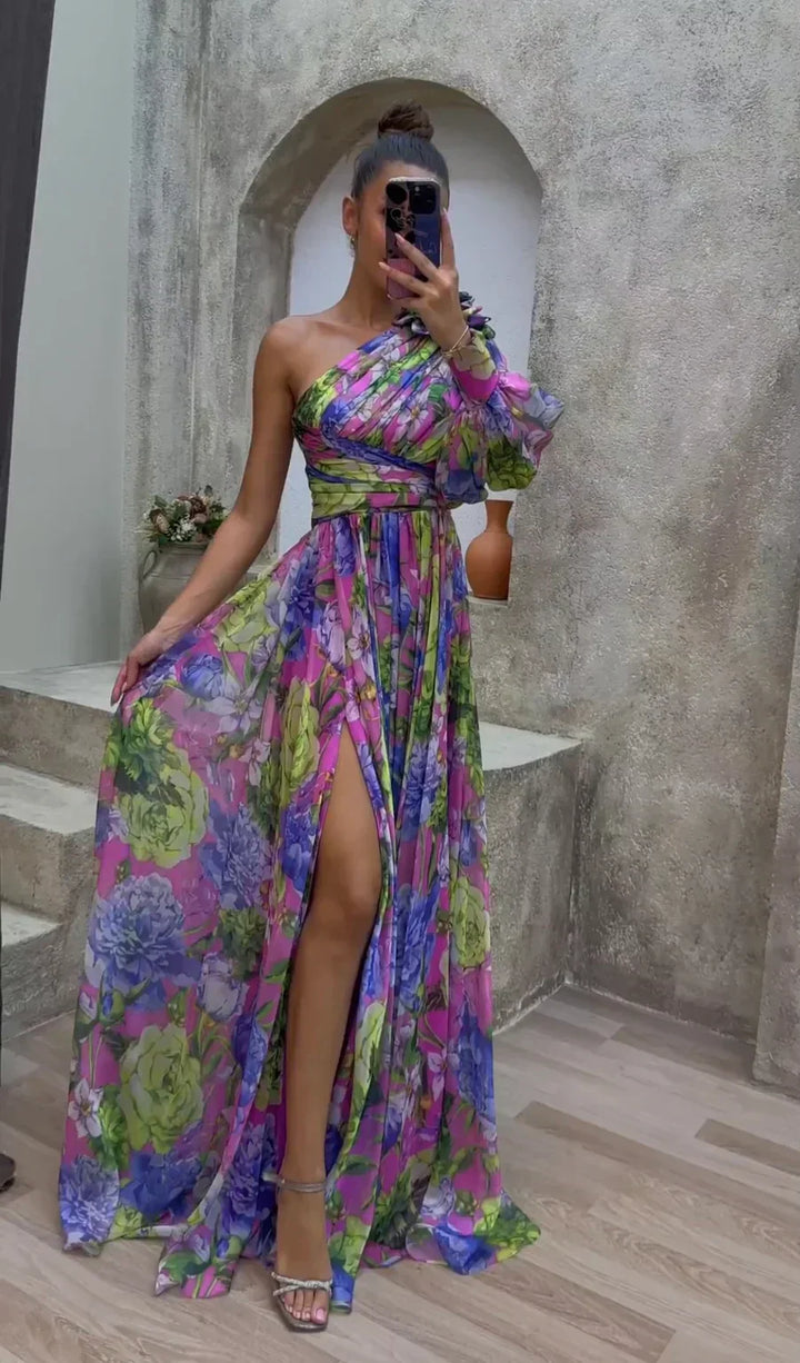 Isabella | Elegant Flowing Dress