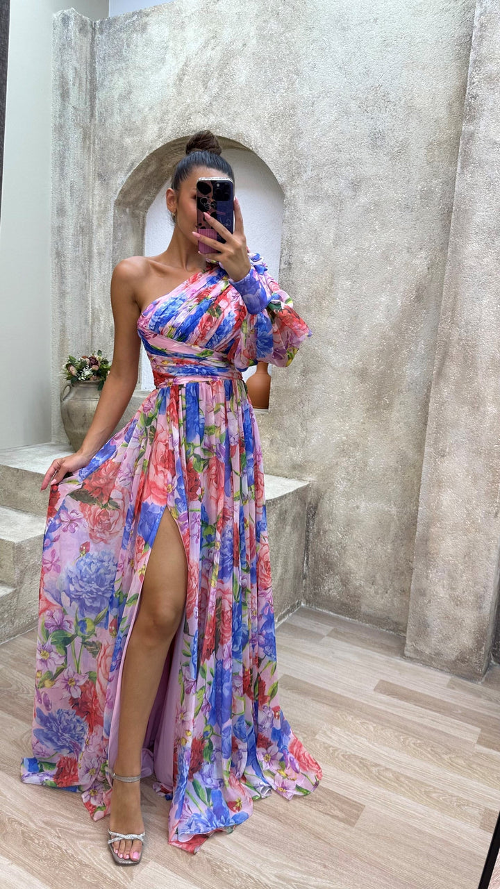 Isabella | Elegant Flowing Dress