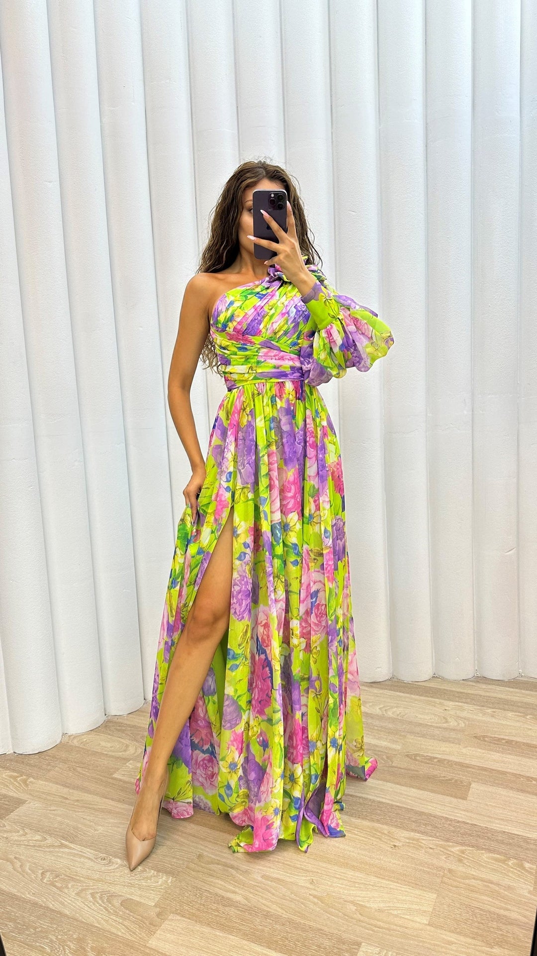 Isabella | Elegant Flowing Dress