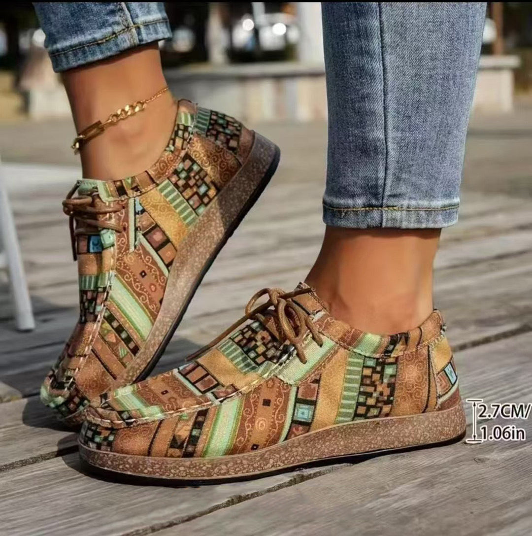 Alaia | Colorful Retro Women's Shoes