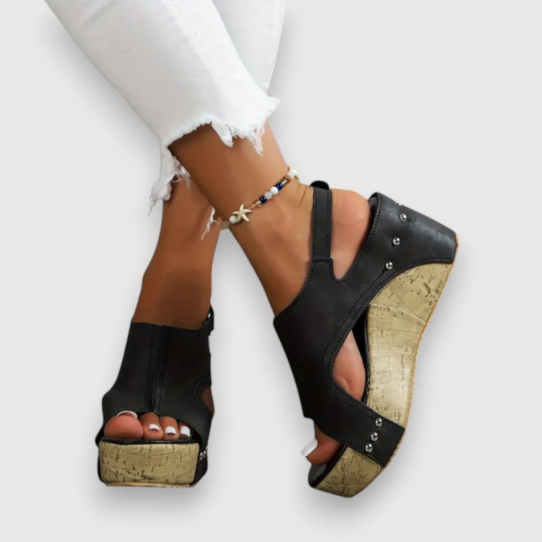 Mia | Retro-Inspired Platform Sandals