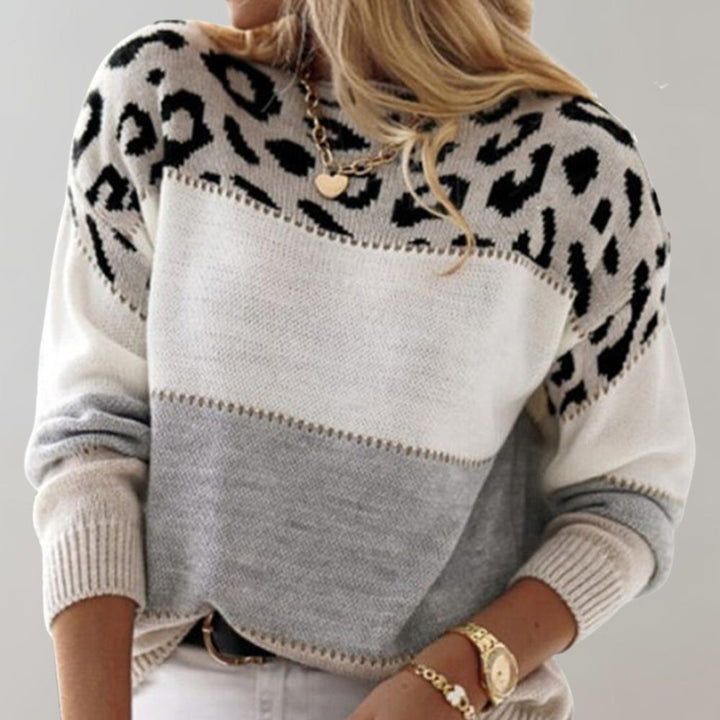 Bernadetta | Trendy and Comfortable Leopard Print Sweater
