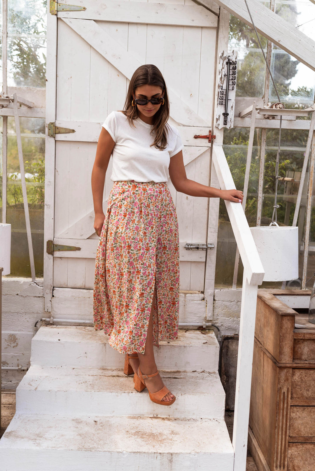 LIA™ | EFFORTLESS SLIT SKIRT