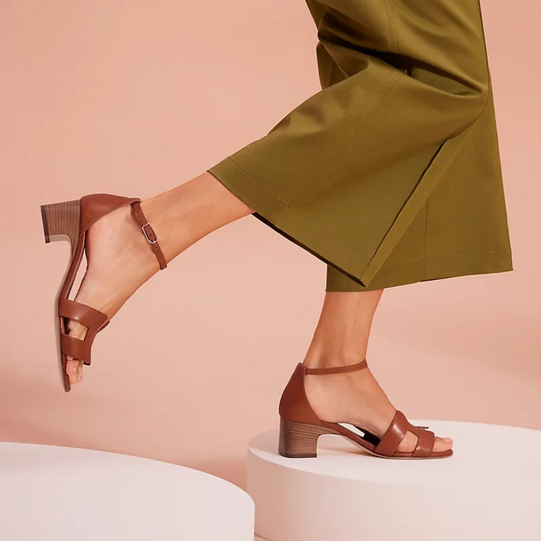 CHLOÉ | Luxury Elegant Sandals for Special Occasions