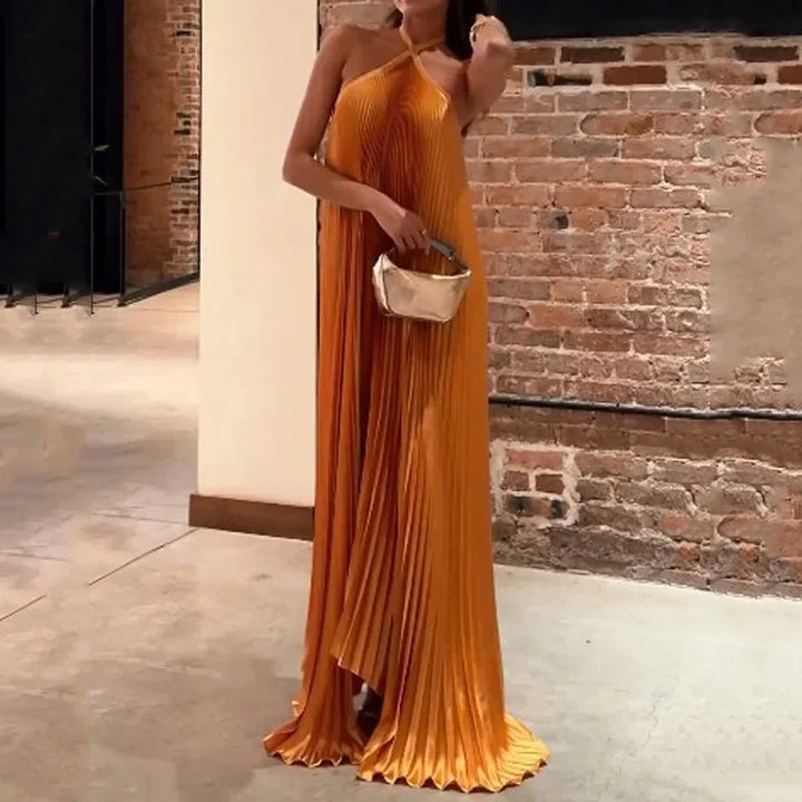Mira - Elegant Pleated Halter Neck Maxi Dress