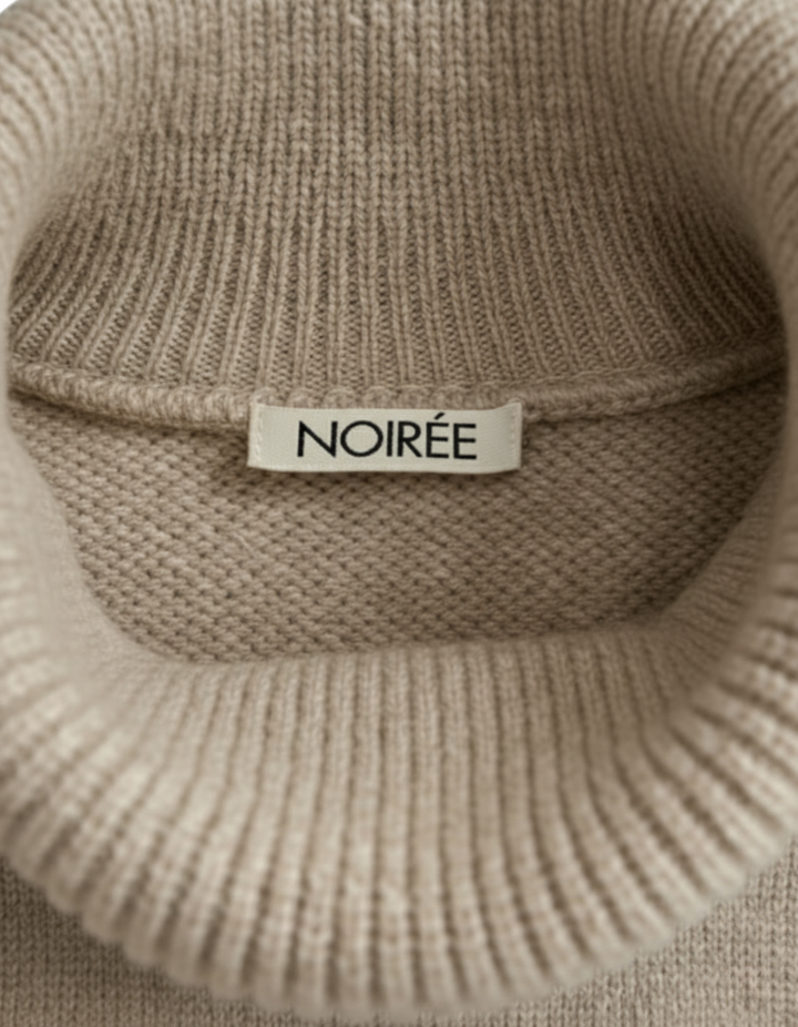 LIV | ELEGANT SWEATER