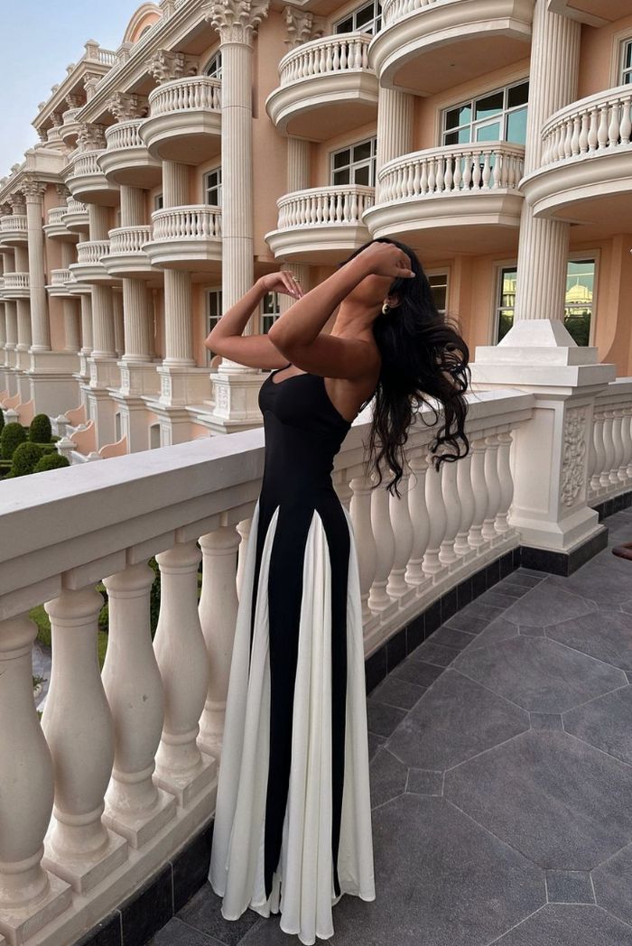Eliana | Maxi Dress with Panel Detail