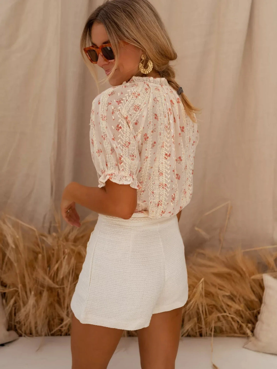 ELINA™ | Floral Elegance Blouse
