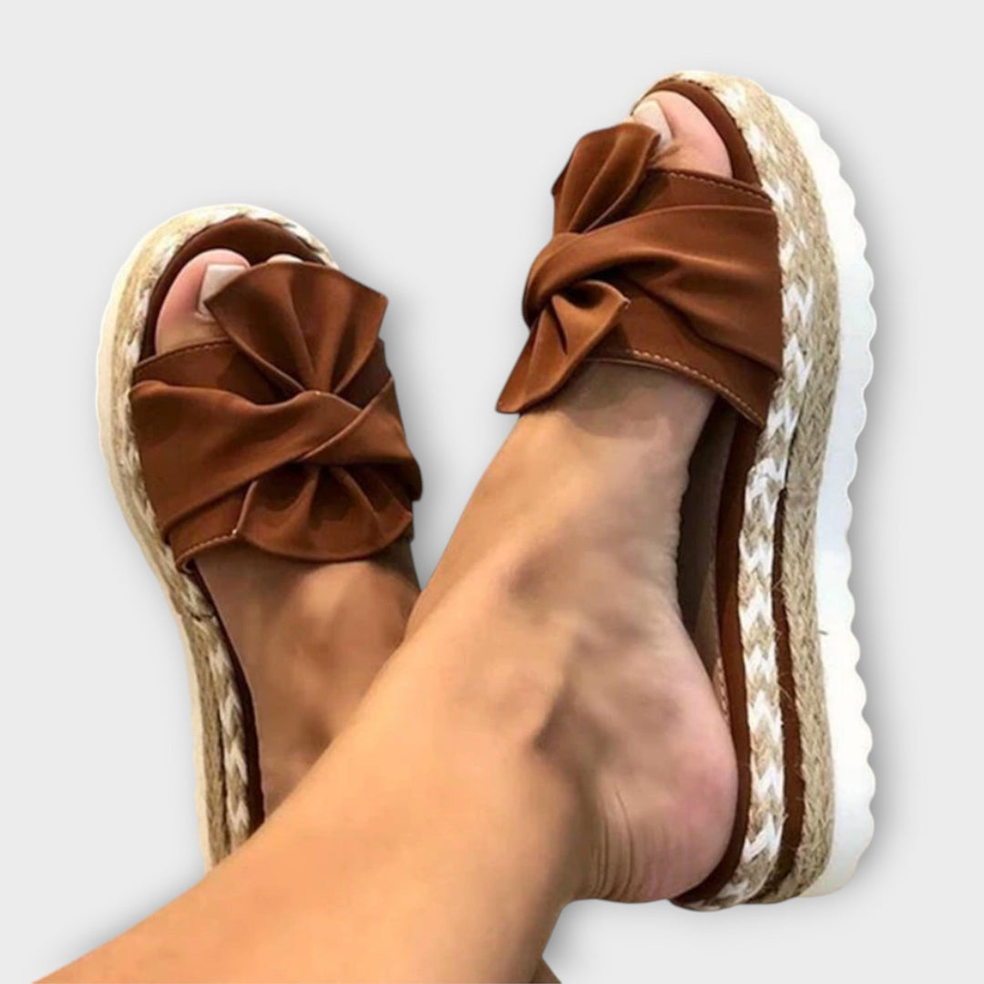 Solegenius | Bow-Embellished Orthopedic Sandals