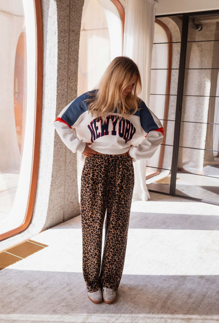 MIRA™ Leopard Print Sweatpants