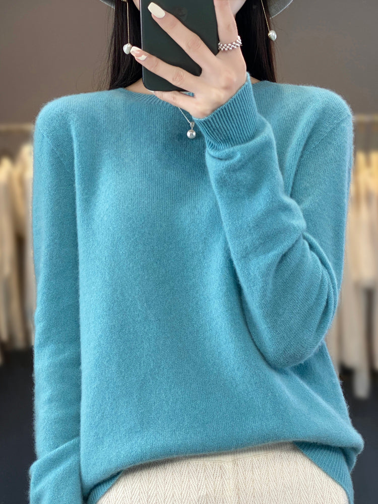 Anette | Warm pullover for cold days