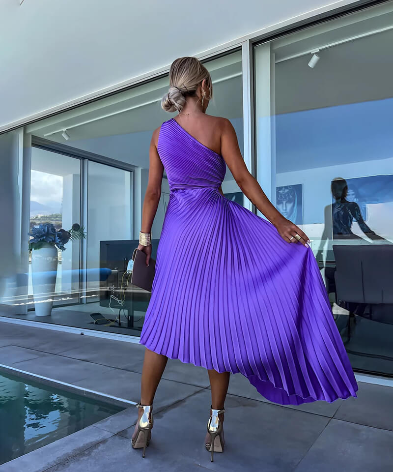 Celeste – Chic One-Shoulder Midi Dress